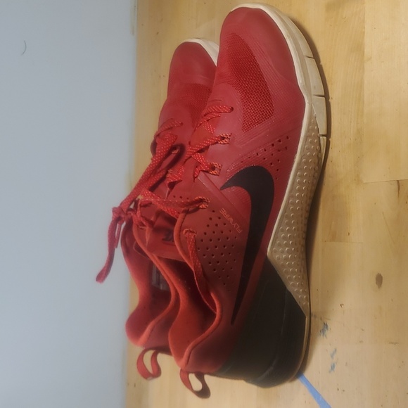 Nike Metcon 1 Gym Red Shoes men 10.5 - Picture 2 of 4